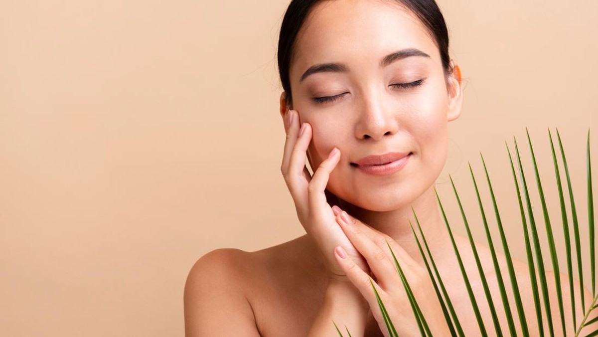 Tips perawatan kulit glowing di rumah